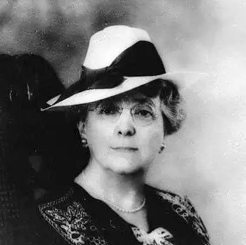 A black and white photograph of Lucy M Montgomery