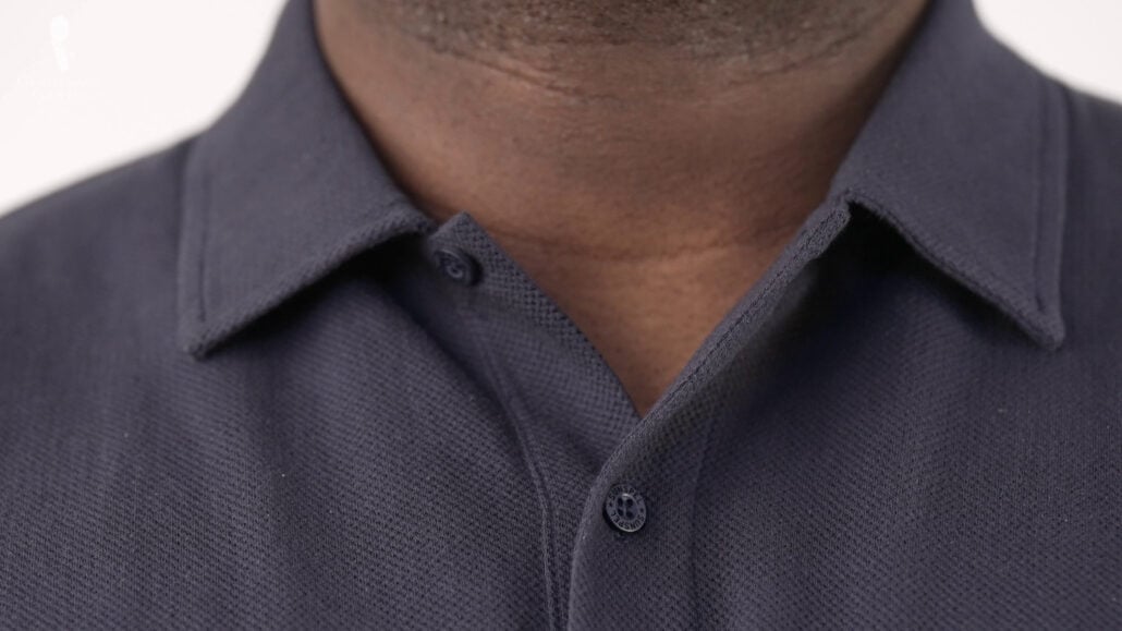 The Sunspel Riviera model features a two-piece collar.