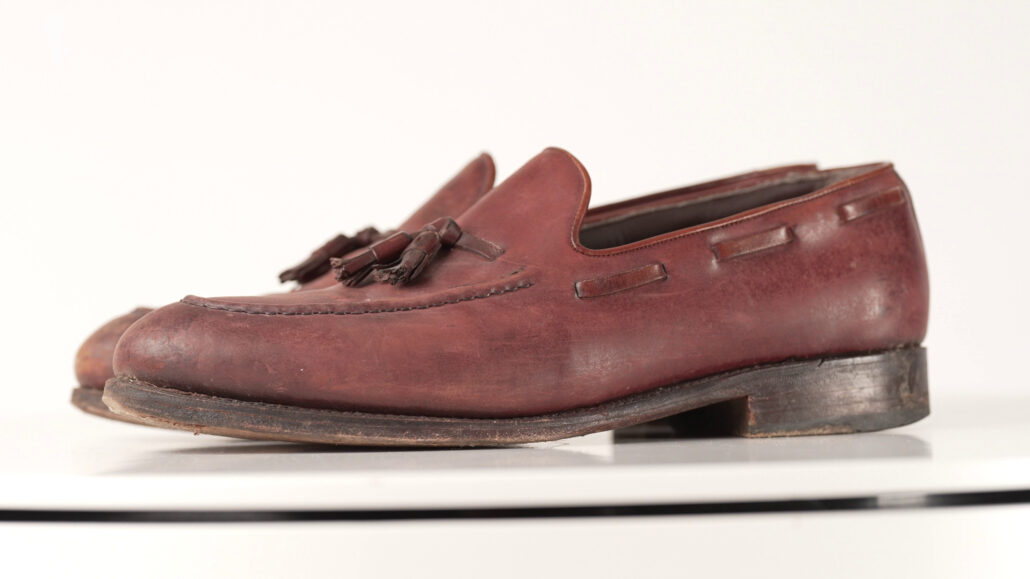You're more likely to see cordovan in shoe styles that fit more into the smart casual mold.