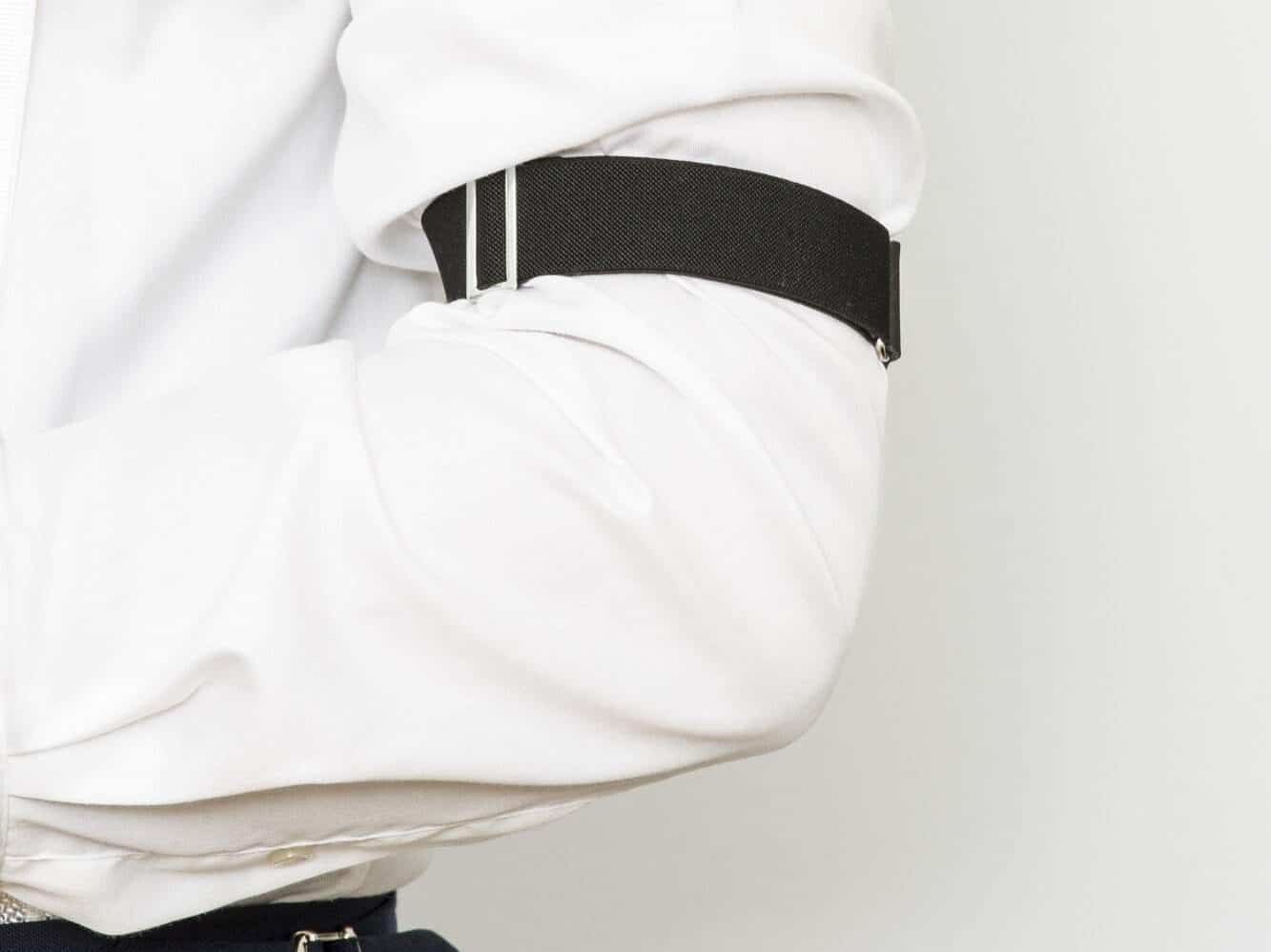 Elastic sleeve garter