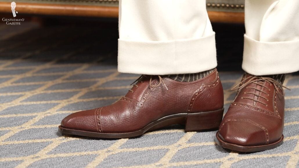 Final Shoe 1 Here, we see the final bespoke shoes (Pictured: Shadow Stripe Ribbed Socks Dark Brown and Beige from Fort Belvedere)