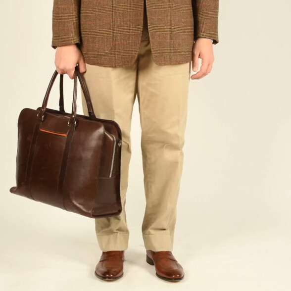 Business casual leather bag