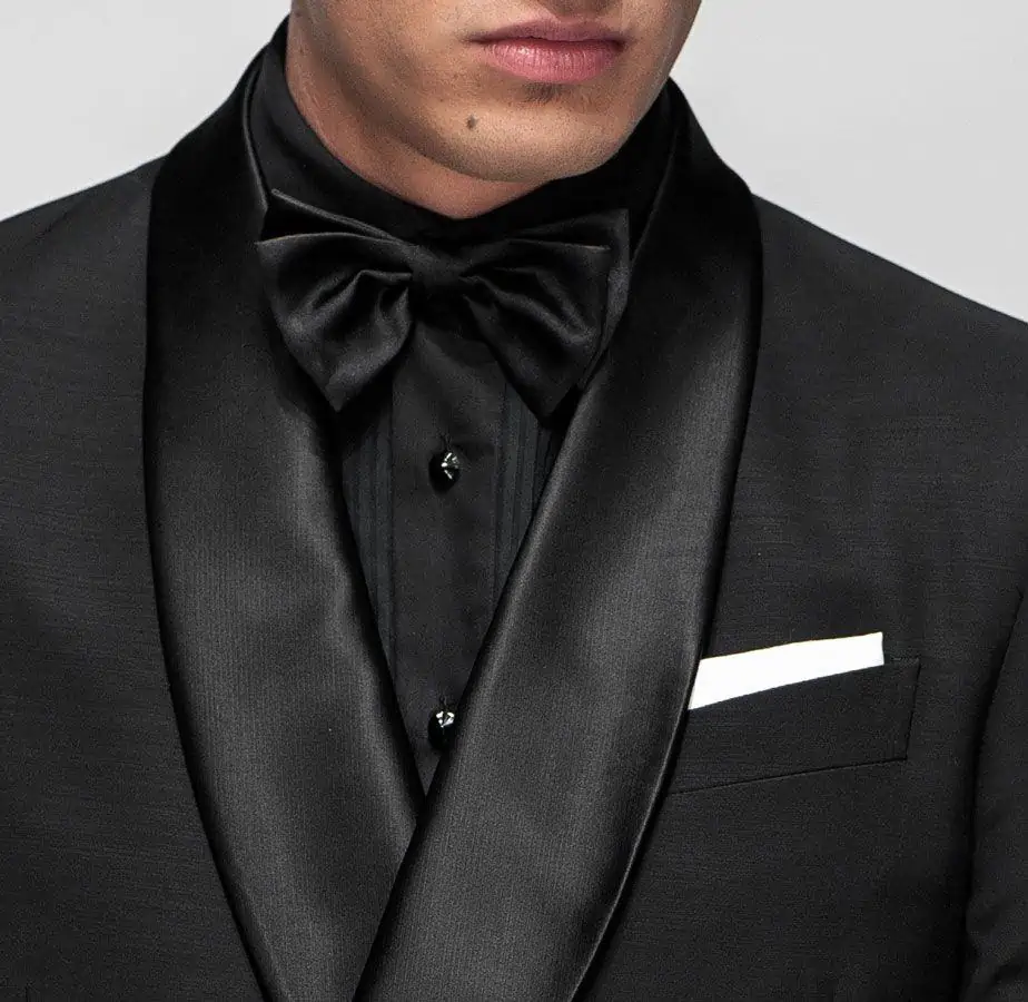 Too much black in a black tie ensemble