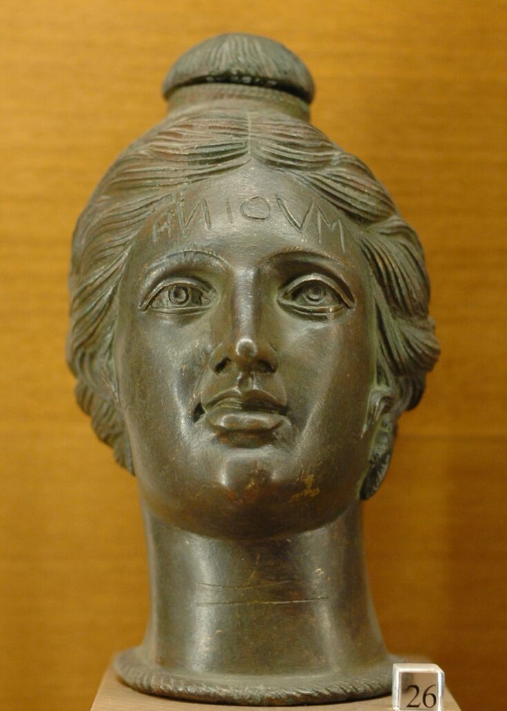 A photograph of an Etruscan perfume holder. 