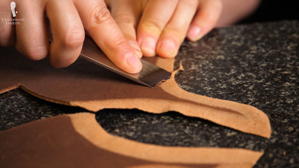 A shoemaker can also thin out the edges by hand with a blade