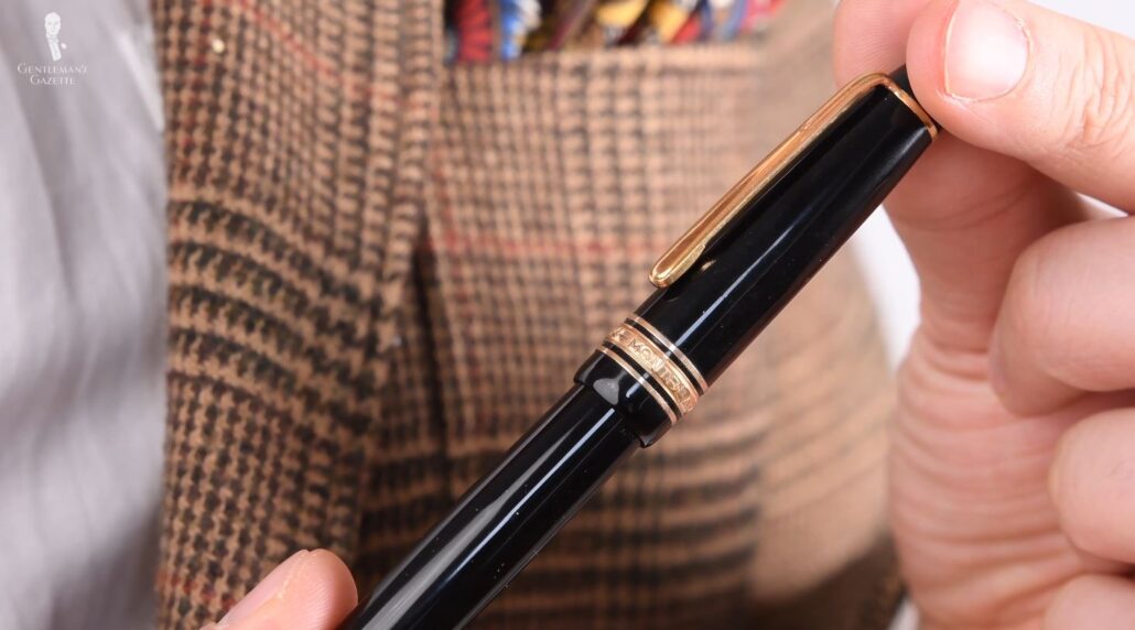 Raphael's Montblanc Meisterstuck 149 fountain pen with a resin body