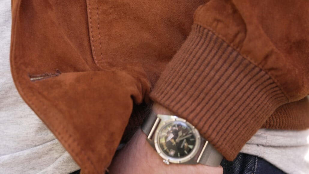 Your Sleeve Length Should Allow You To Acces Your Timepiece If Needed Your sleeve length should allow you to access your timepiece if needed