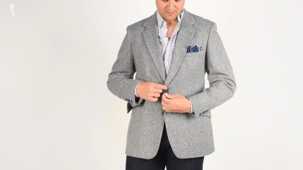 Raphael employs complementing colors of gray and blue in this business casual fall-winter ensemble