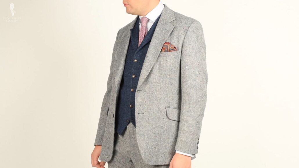 Raphael in a fall-winter look featuring a silk-wool blend pocket square