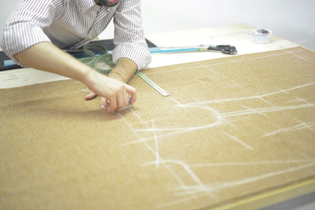 Rock of eye patternmaking without a paper pattern by Neapolitan tailor Enzo Carfora