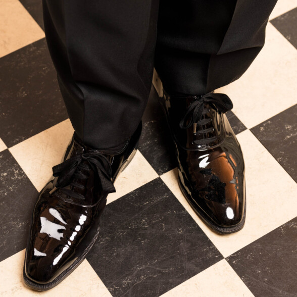 Photo of patent leather oxfords with formal socks