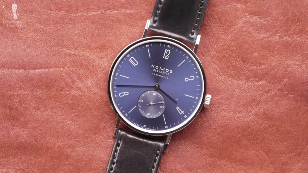 The Nomos Tangente Neomatic Blue Gold upclose.