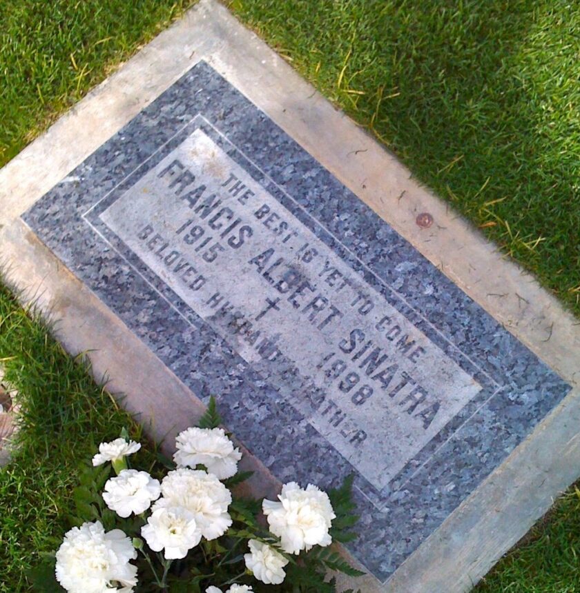 Photo of Frank Sinatra grave