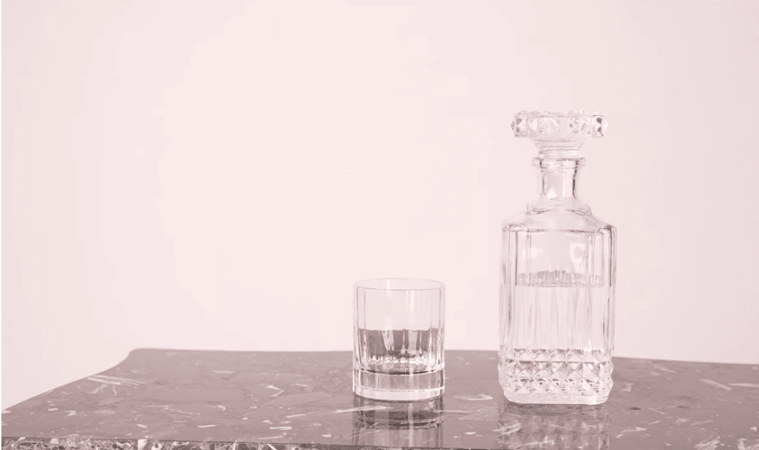 Stay-hydrated with a unique glass design carafe.