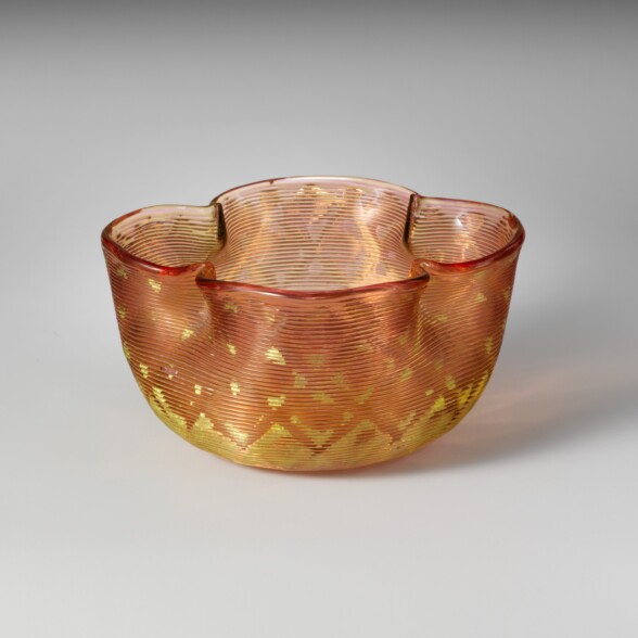 Photo of a finger bowl