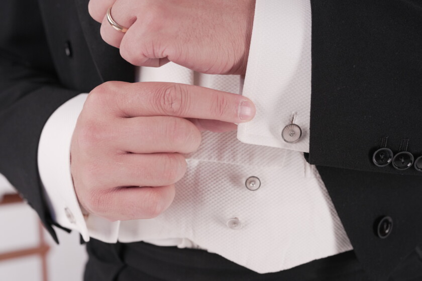 Photo of Correct cuff length for White Tie shirt and tailcoat