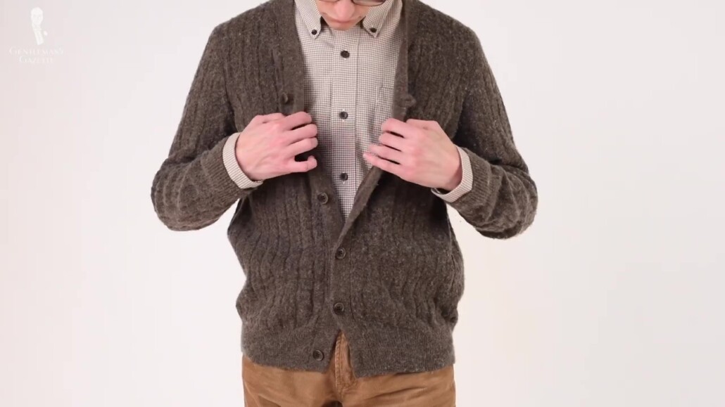 Smart casual look with brown a sweater