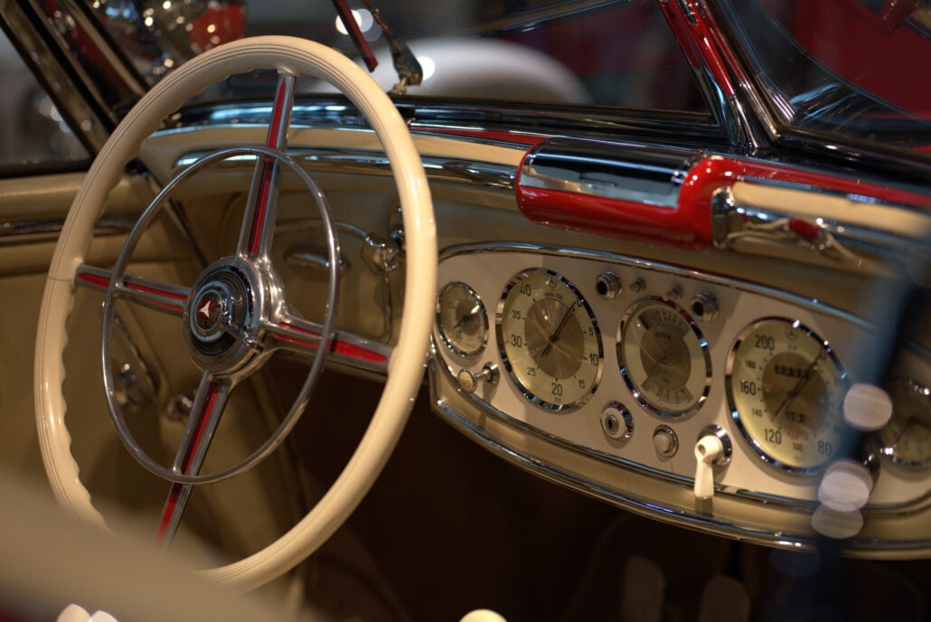 Beautiful interior of the Mercedes 500k