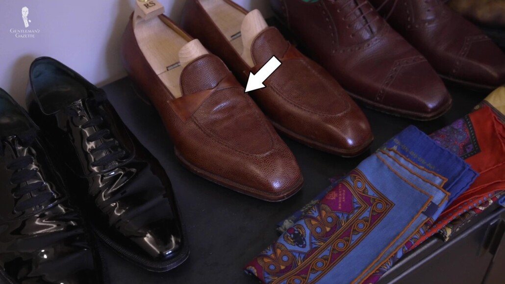 There is wrinkling in the bespoke shoes--and it is completely normal.