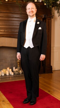 Man wearing White Tie with formal evening pants