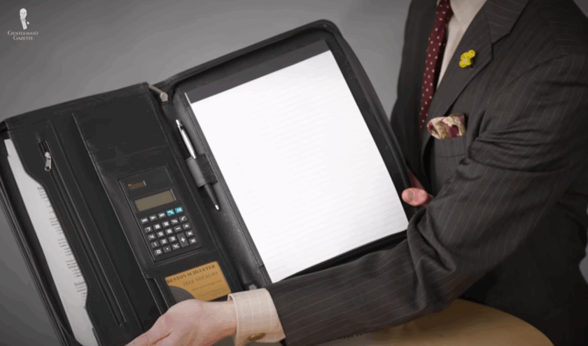 What Men Carried In The 1980s: A Complete 80s EDC Breakdown